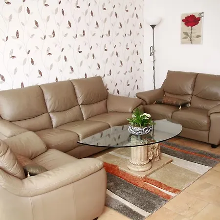 Juergen דירה ורניגרוד